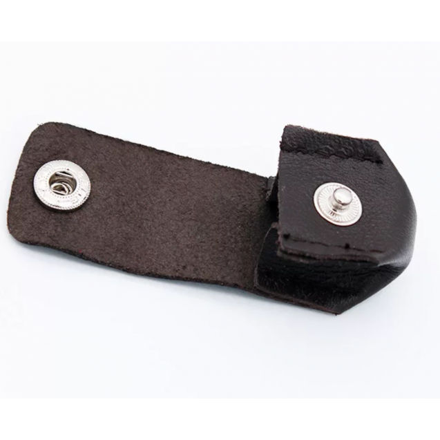 PROTETOR DE GIZ EM COURO PRETO